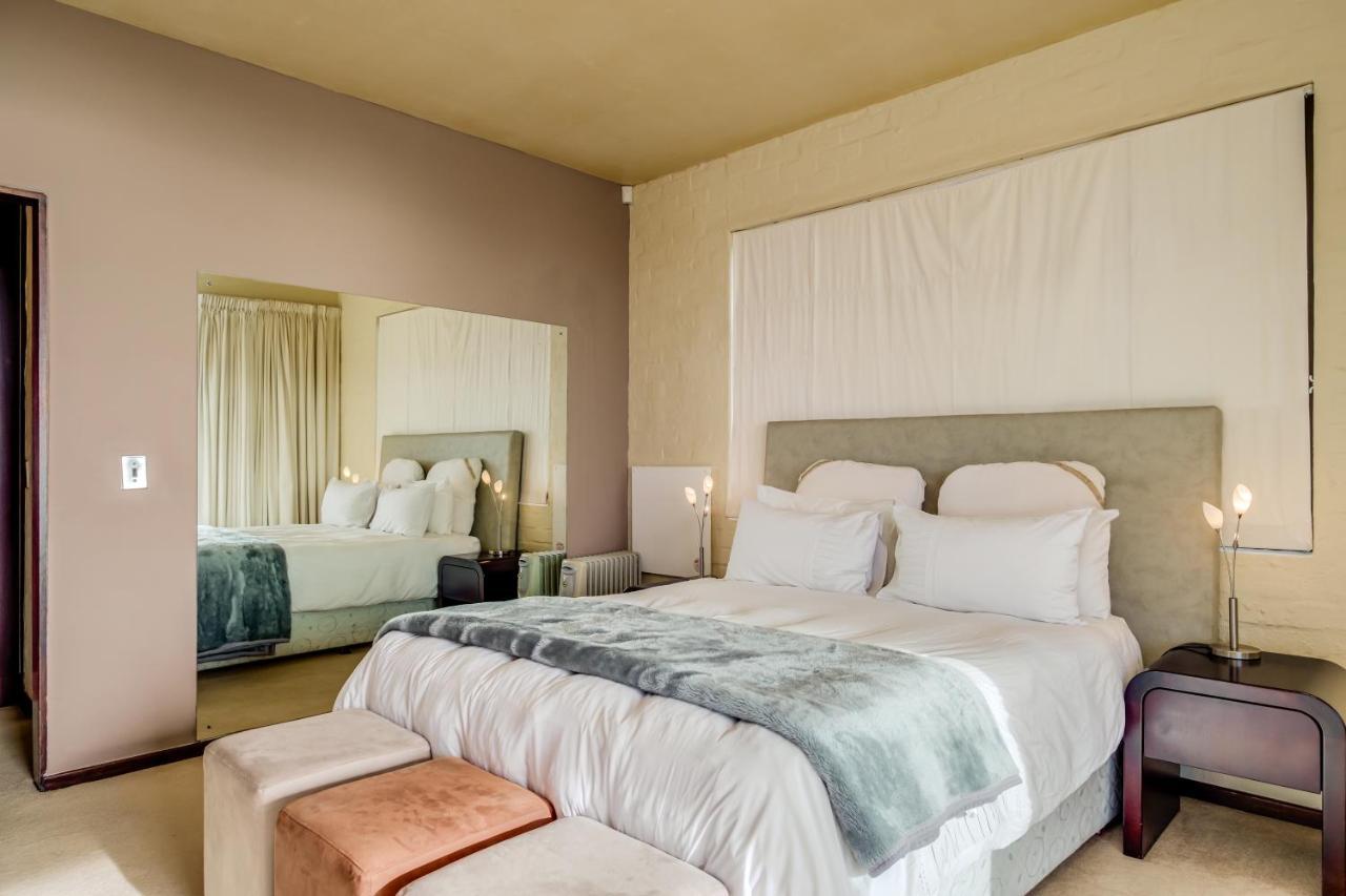 Oudekraal Lodge เคปทาวน์ ภายนอก รูปภาพ